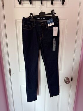 Old Navy Dark Indigo Skinny Jeans - Women's